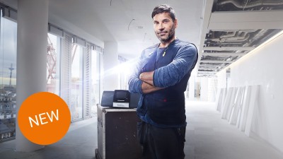 Installateur sur un chantier
