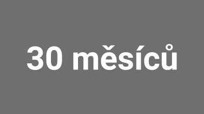 30 měsíců