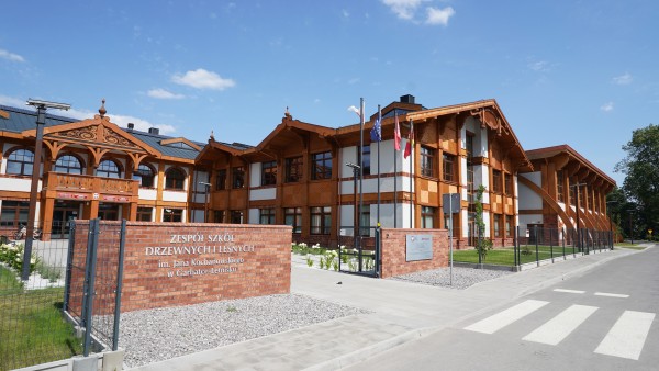 Zespół Szkół Drzewnych i Leśnych w Garbatce-Letnisku