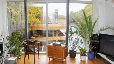 Dom na wodzie (Hamburg, Niemcy)