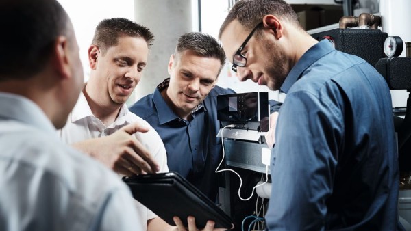 Servisní technici na školení Buderus