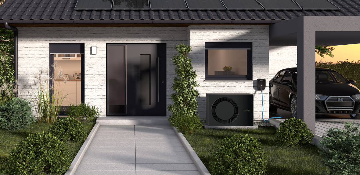 Wallbox a tepelné čerpadlo Buderus nainštalované pred modernou novostavbou